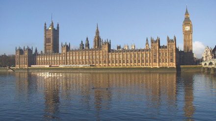 Houses-of-Parliament_M.jpg